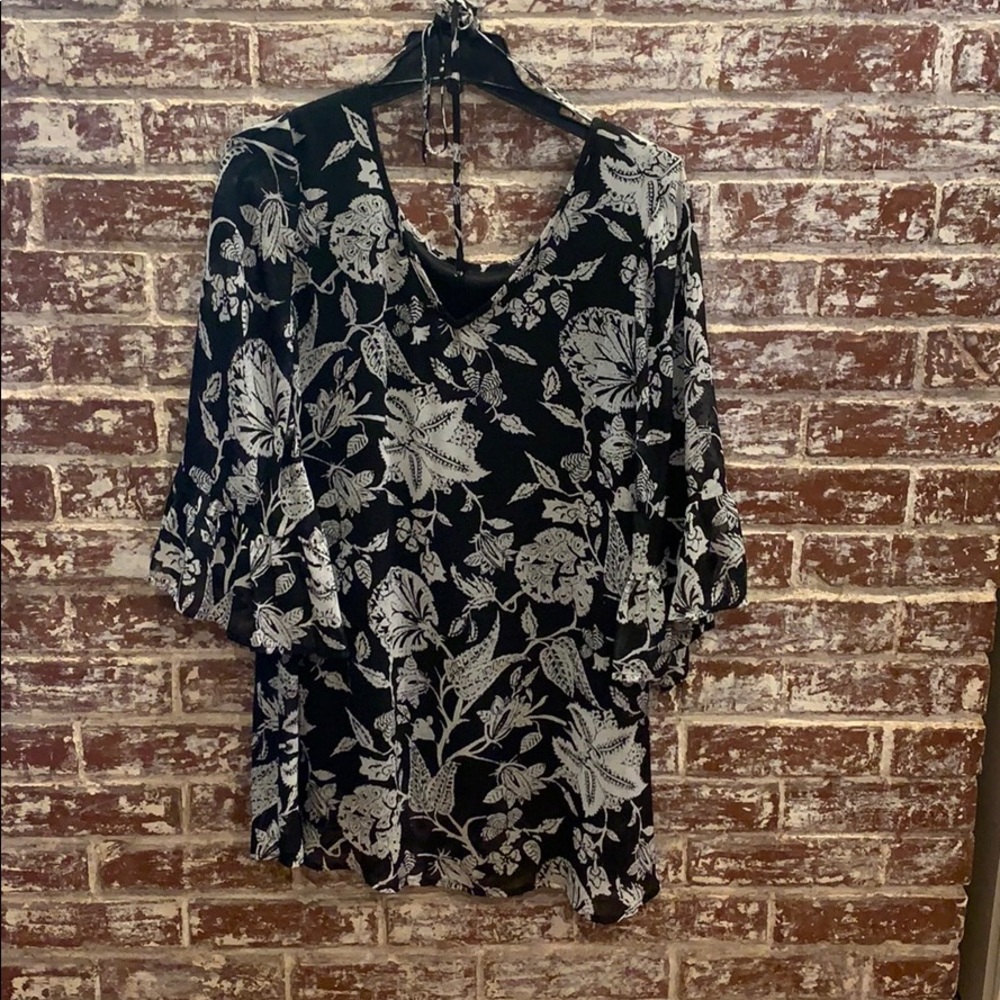 Black and White Floral Tunic